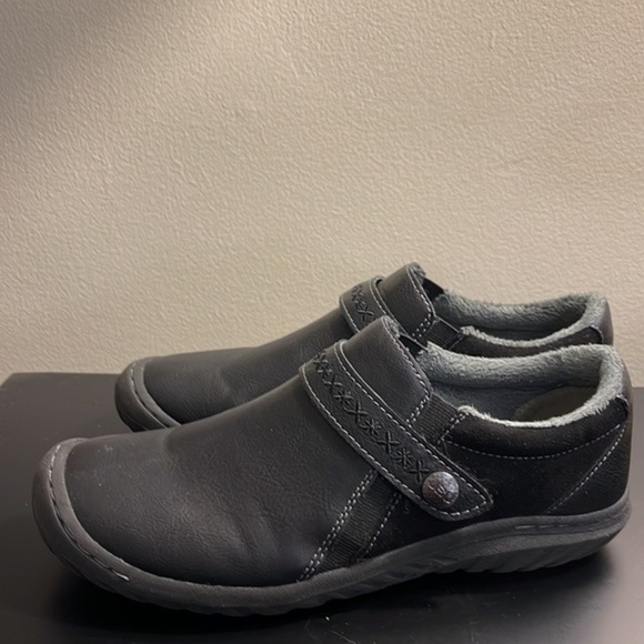 JBU by Jambu, 8, True Black, Blakely Encore with a Nordic Embroidery on Strap - Picture 5 of 14